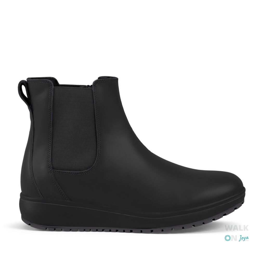 London III Black